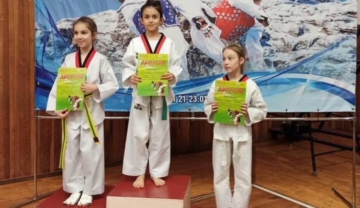 Баксанские тхэквондисты успешно выступили на турнире в г.Майкоп
