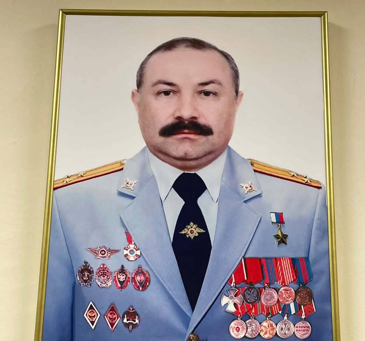 Именем Анатолия Кярова назван новый зал по настольному теннису