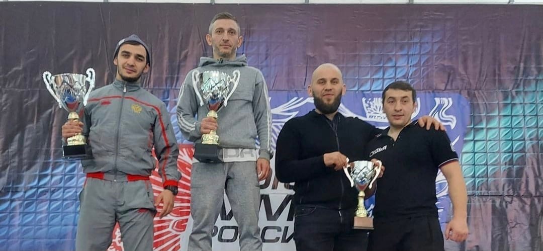 Спортсмены из Баксана успешно выступили на чемпионате и первенстве КБР по ММА