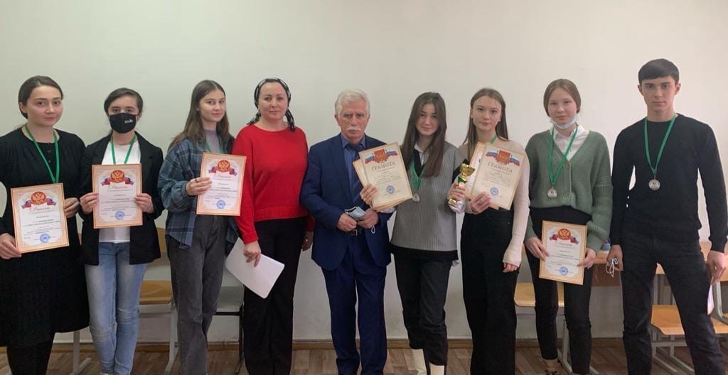 Команда МКОУ СОШ 3 г.Баксан призёр республиканского турнира по математике