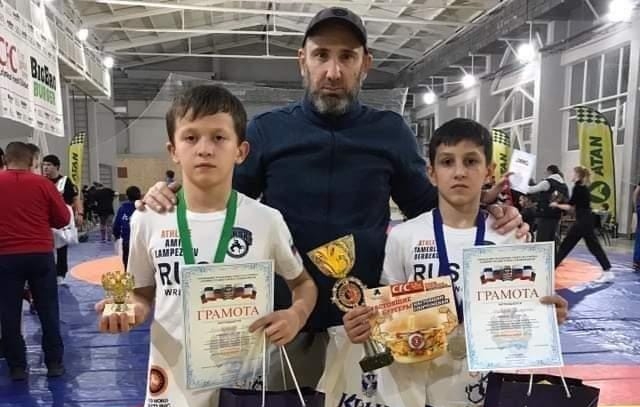 Юные борцы Баксана отличились в Симферополе